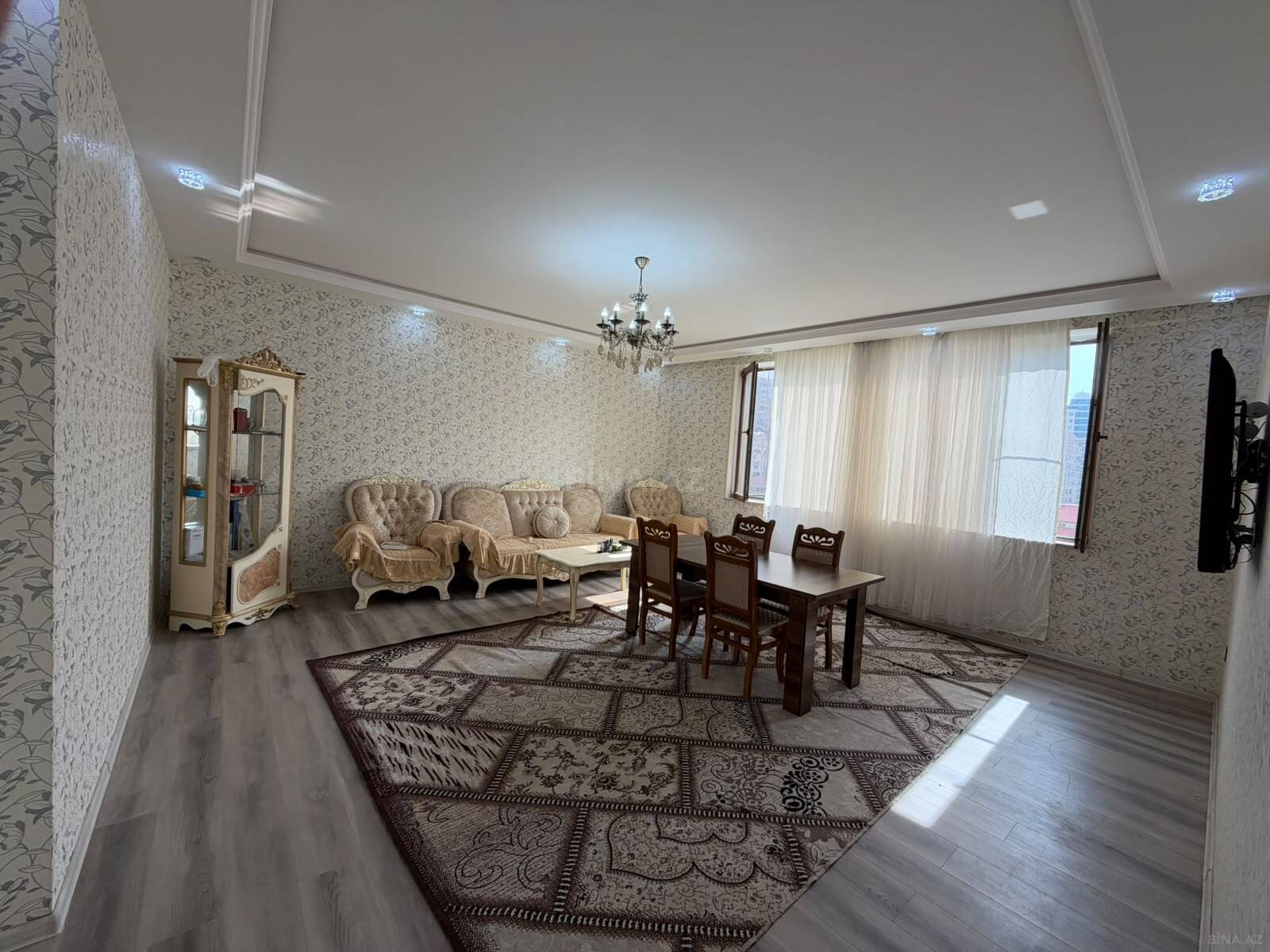3 otaqlı mənzil satılır, Bakı