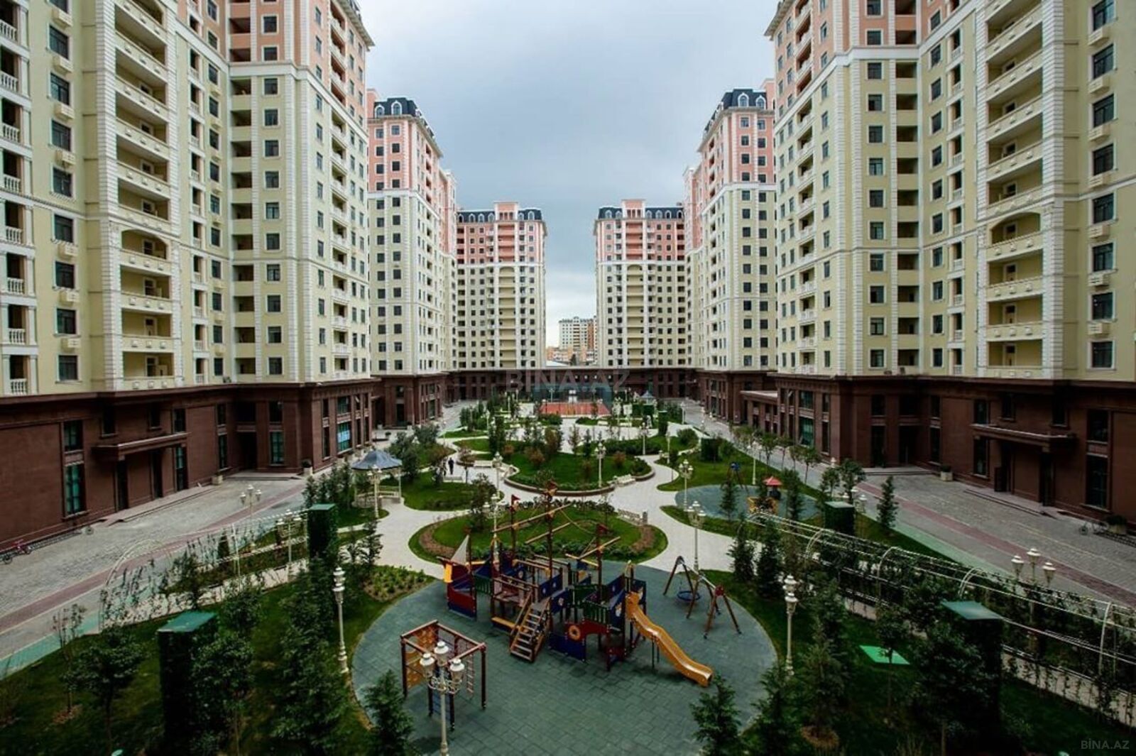 2 otaqlı mənzil satılır, Bakı
