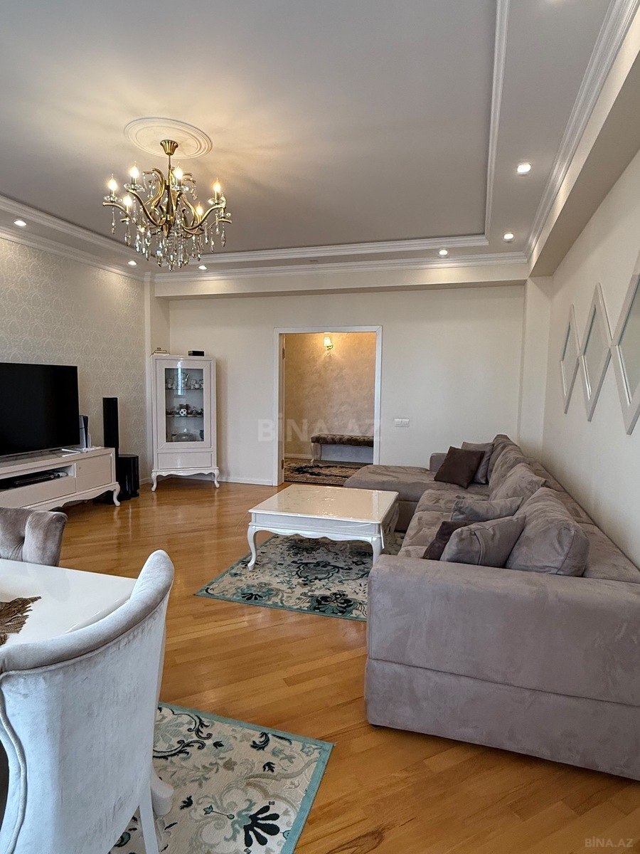 2 otaqlı mənzil satılır, Bakı