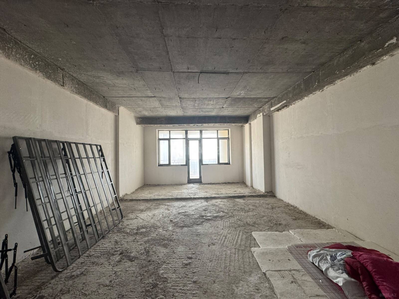 5 otaqlı mənzil satılır, Bakı