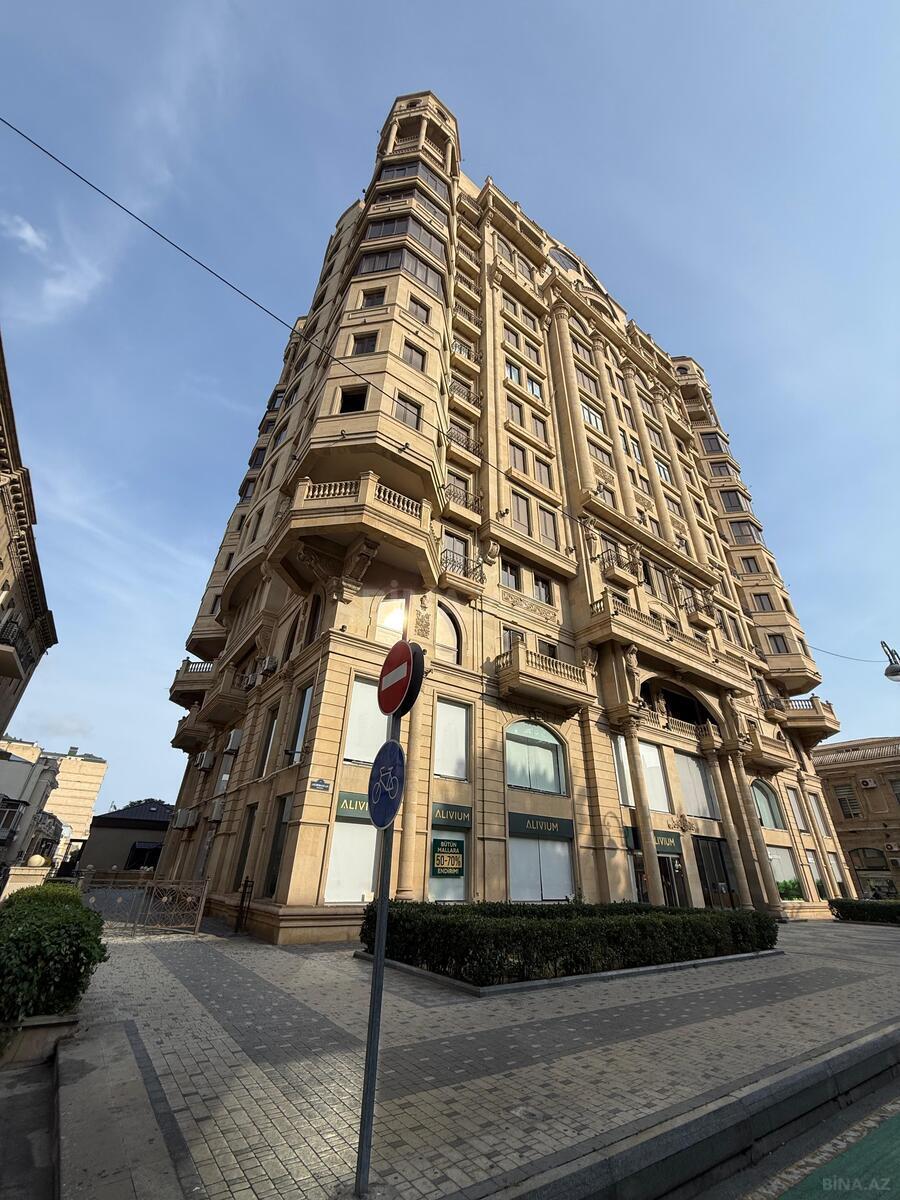 4 otaqlı mənzil satılır, Bakı