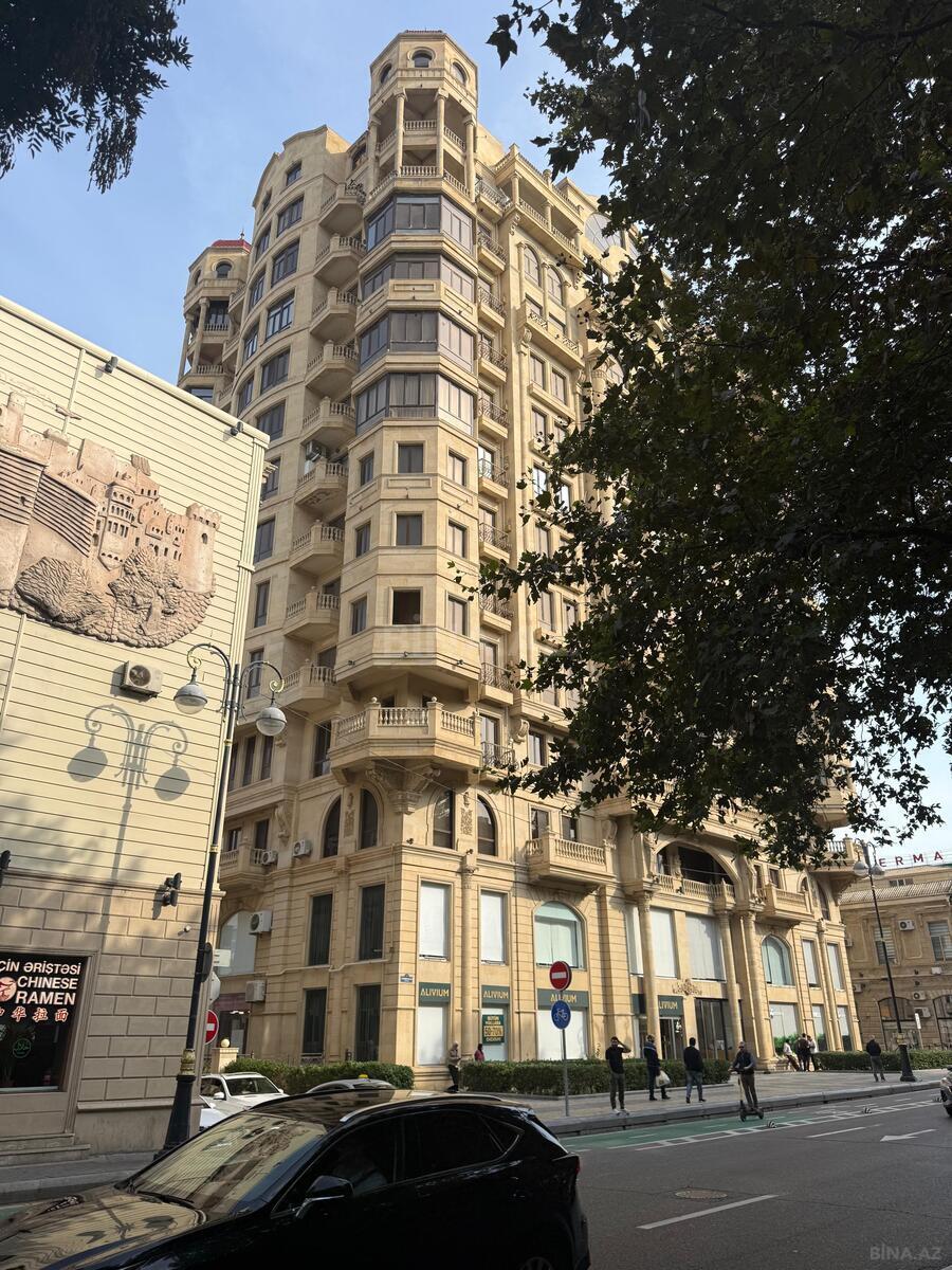 4 otaqlı mənzil satılır, Bakı
