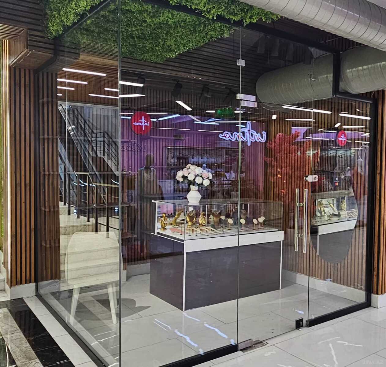 Commercial property for rent, Baku