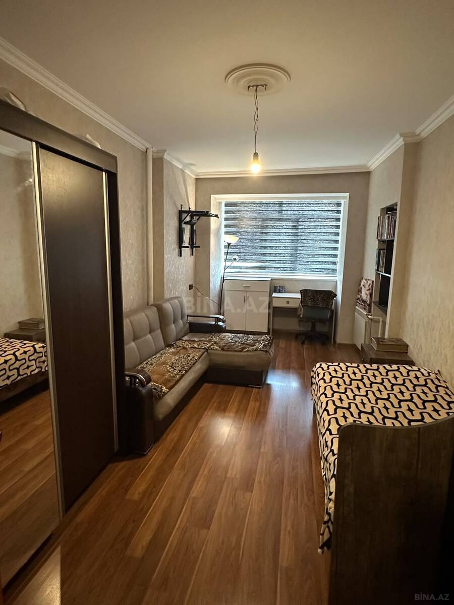 5 otaqlı mənzil satılır, Suraxanı, Bakı
