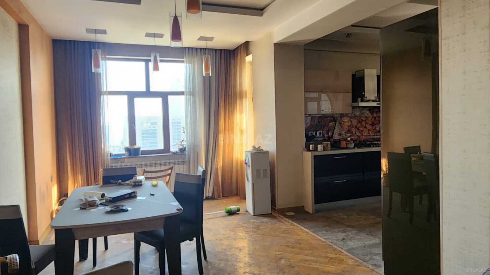 7-room apartment for sale, Khatai, Baku
