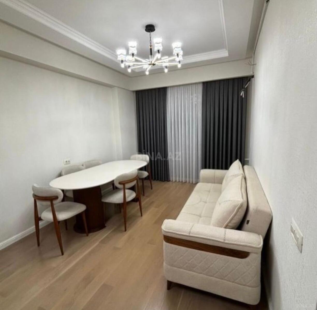 2 otaqlı mənzil kirayə verilir, Bakı
