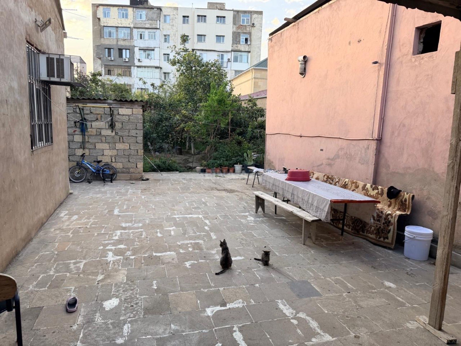 Commercial property for sale, Baku