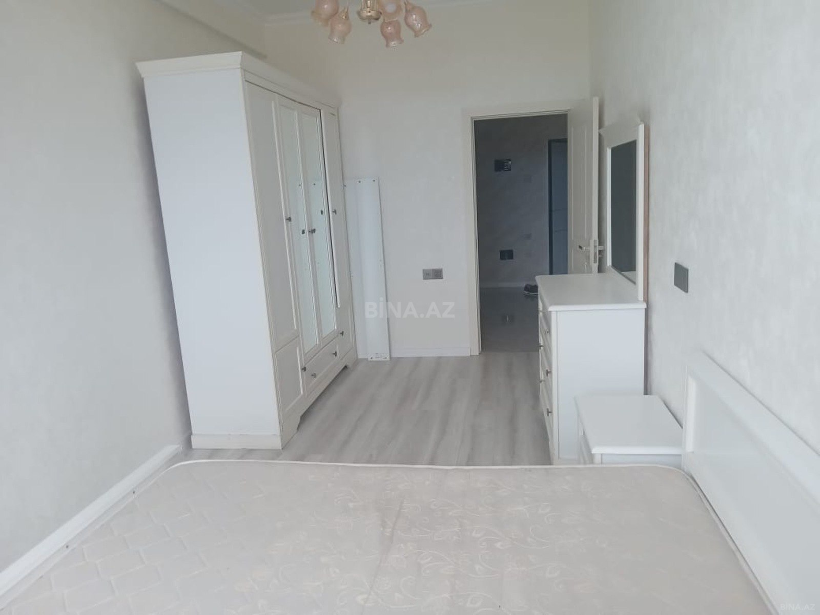 3 otaqlı mənzil kirayə verilir, Xırdalan