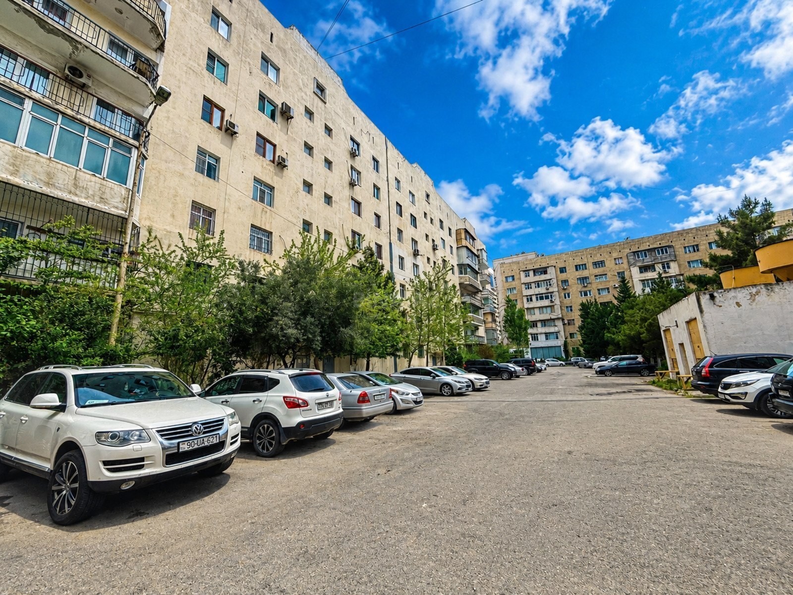 3 otaqlı mənzil satılır, Bakı