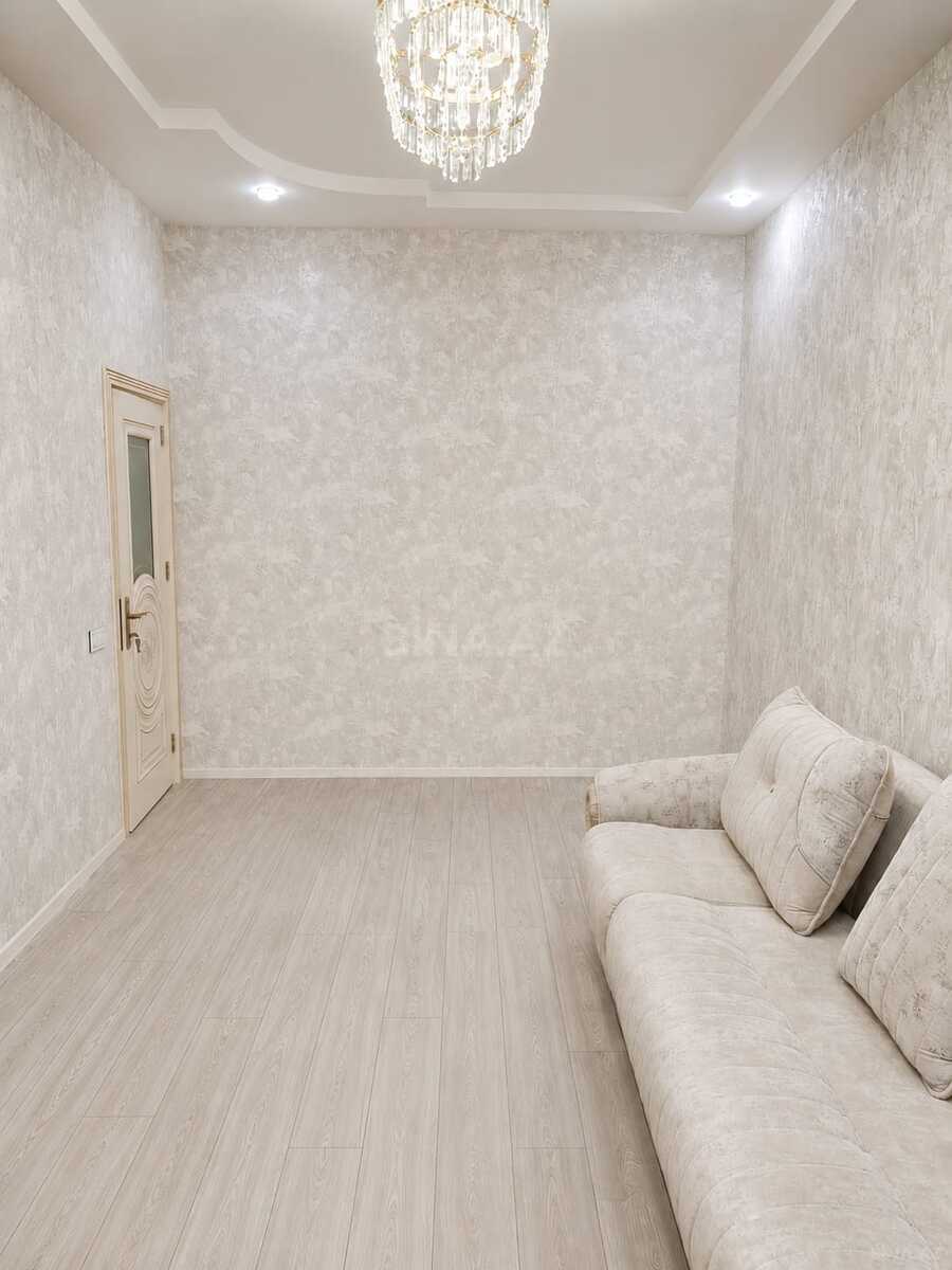 2 otaqlı mənzil satılır, Bakıxanov, Bakı