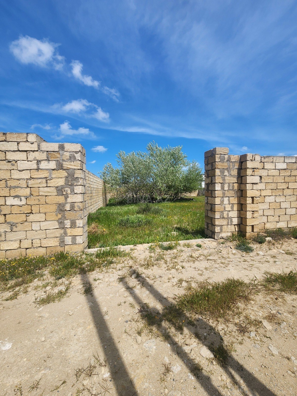 Torpaq satılır, Nardaran, Bakı