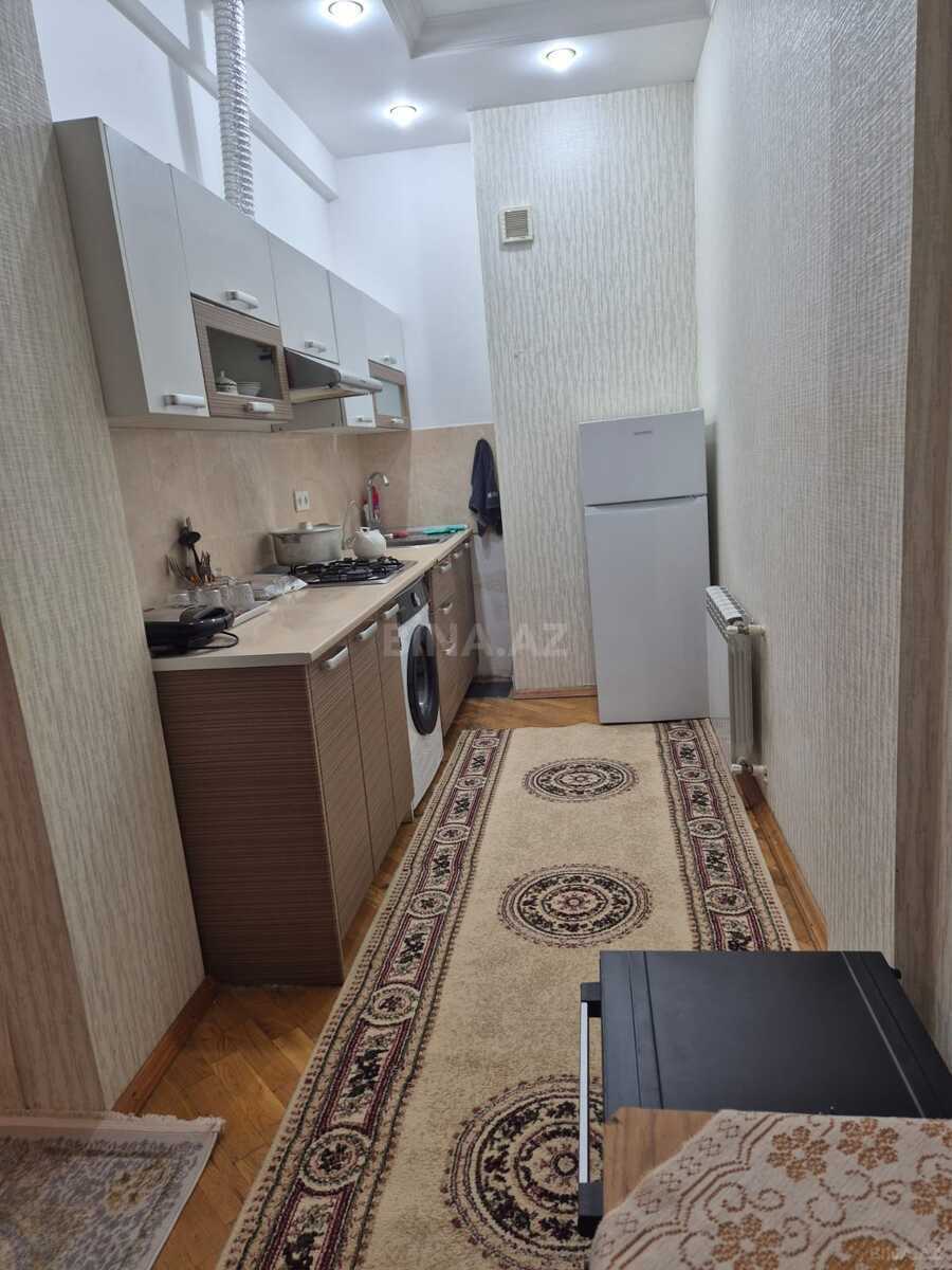 2-комн. квартира в аренду, Низами, Баку