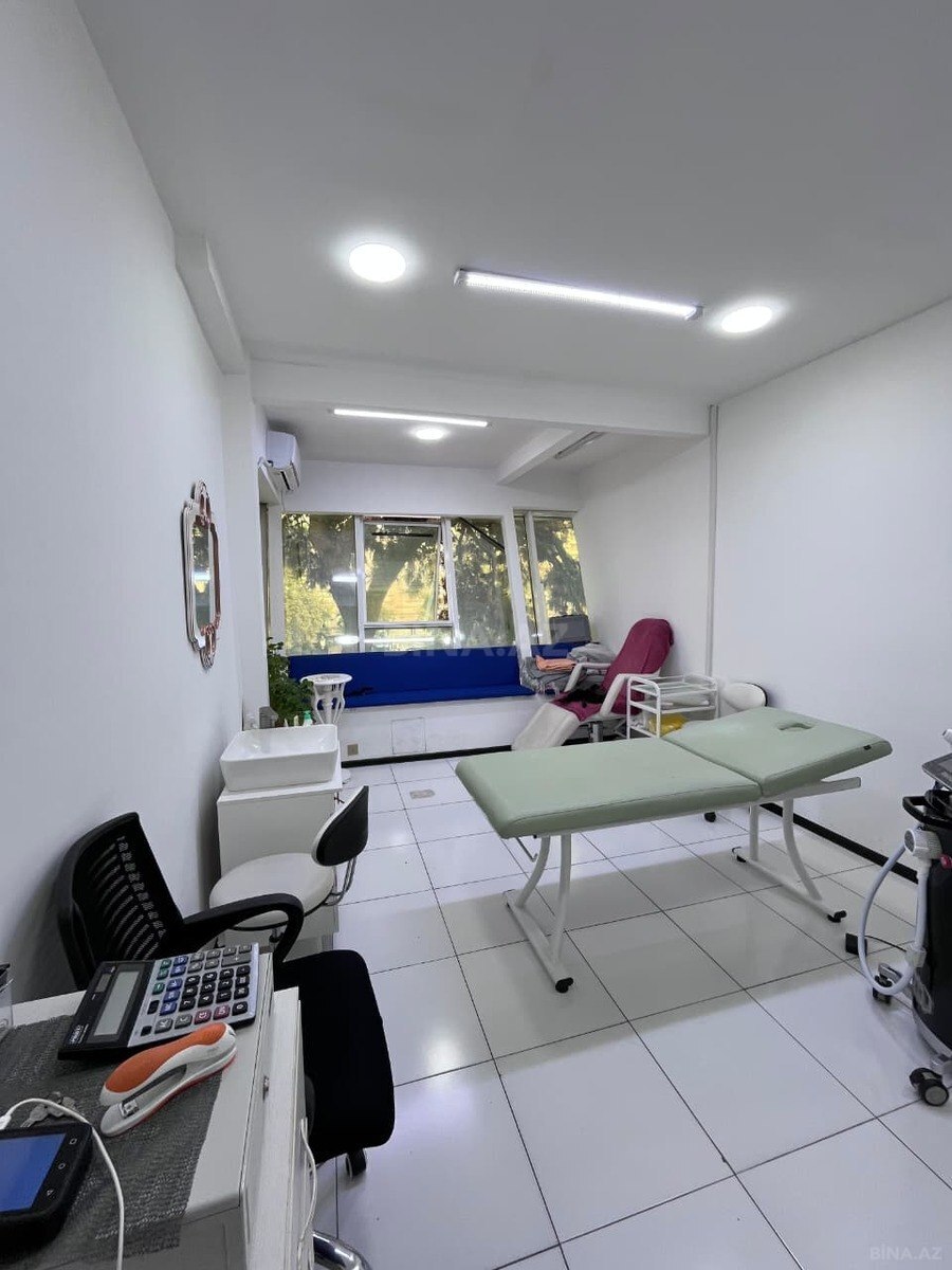 1 otaqlı ofis kirayə verilir, Bakı
