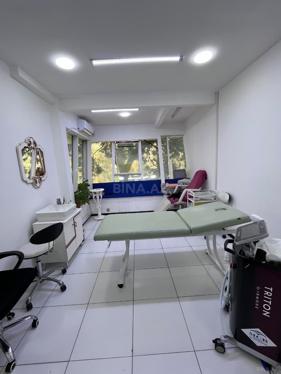 1 otaqlı ofis kirayə verilir, Bakı