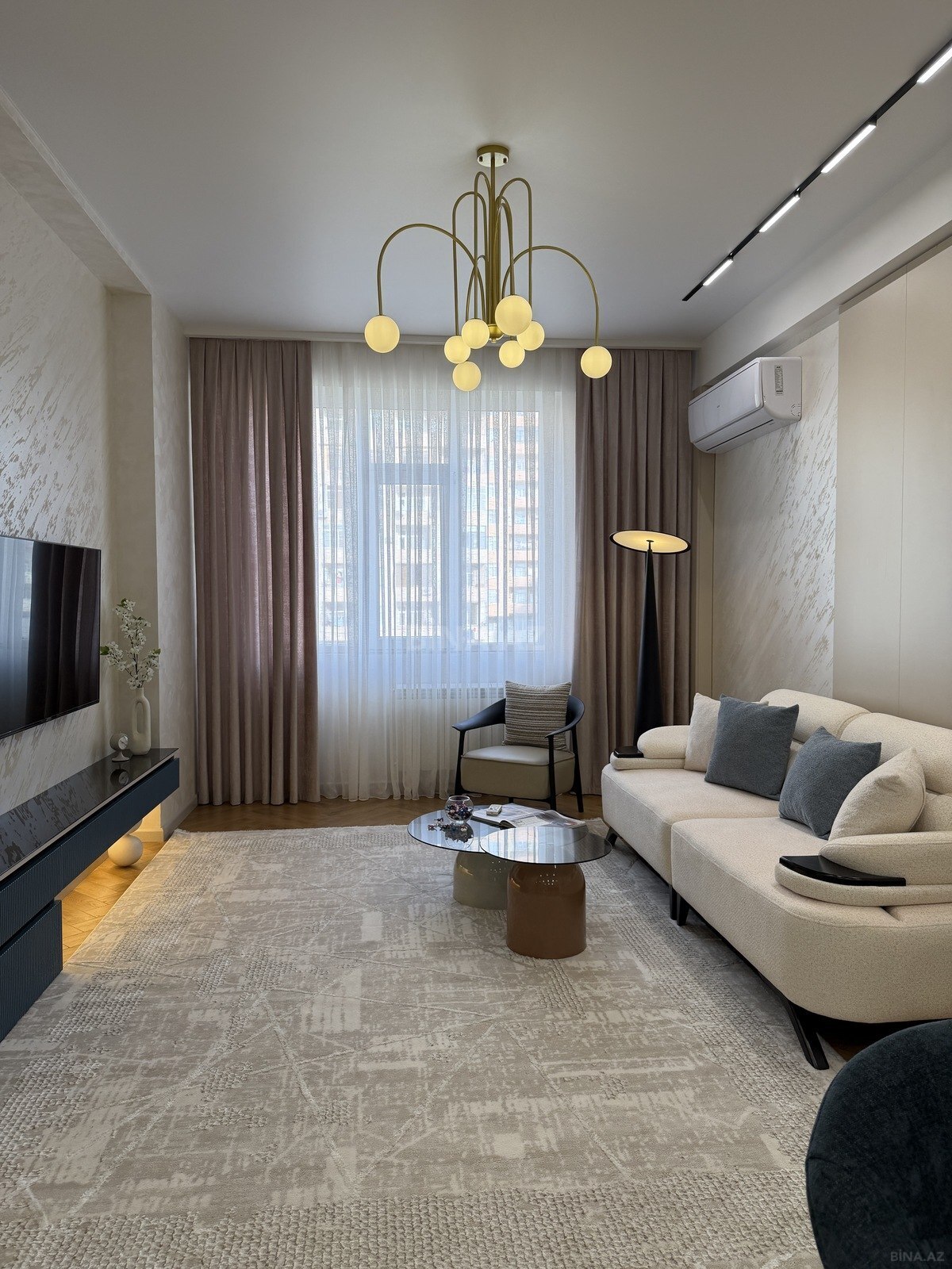 3 otaqlı mənzil satılır, Bakı