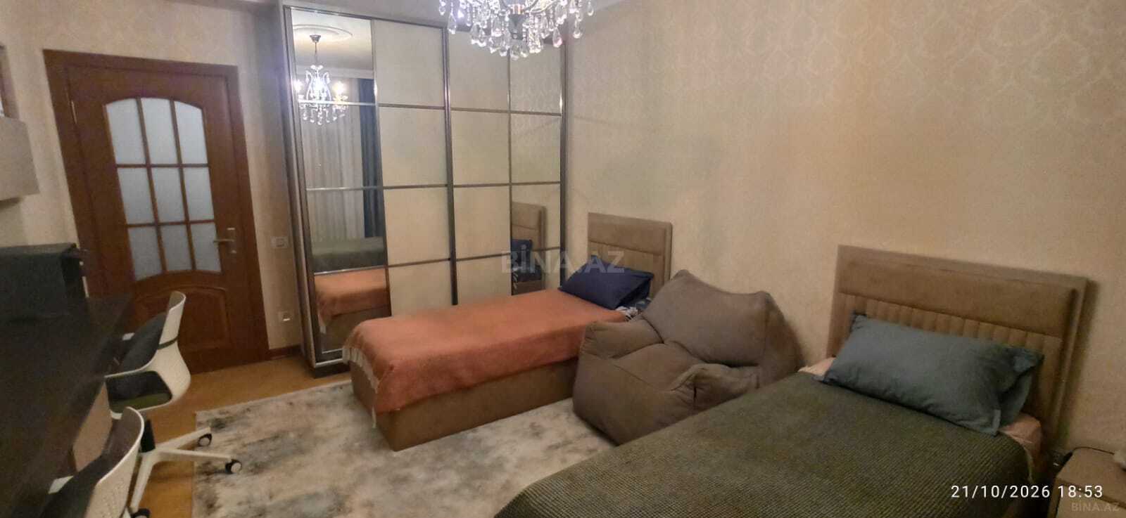 3-комн. квартира на продажу, 8-й микрорайон, Баку