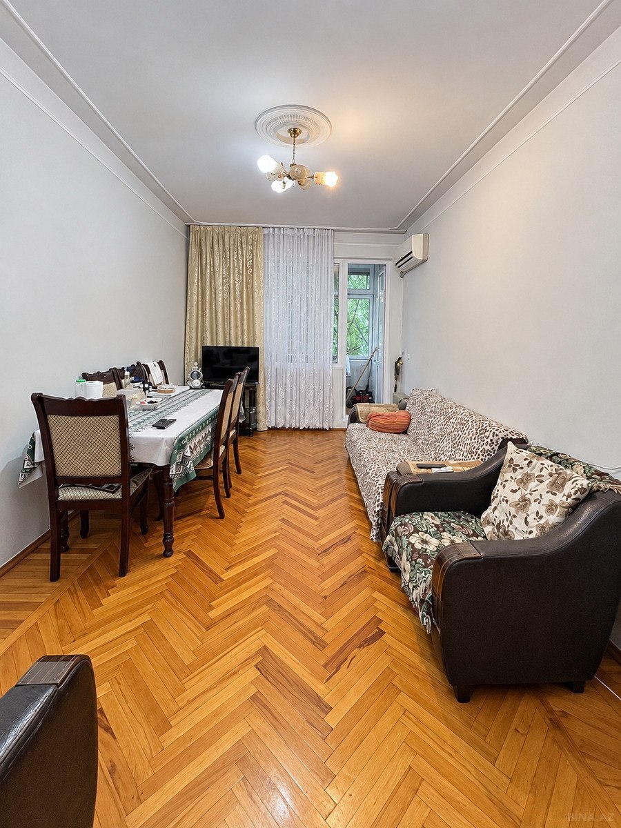 2 otaqlı mənzil satılır, 4-cü mikrorayon, Bakı