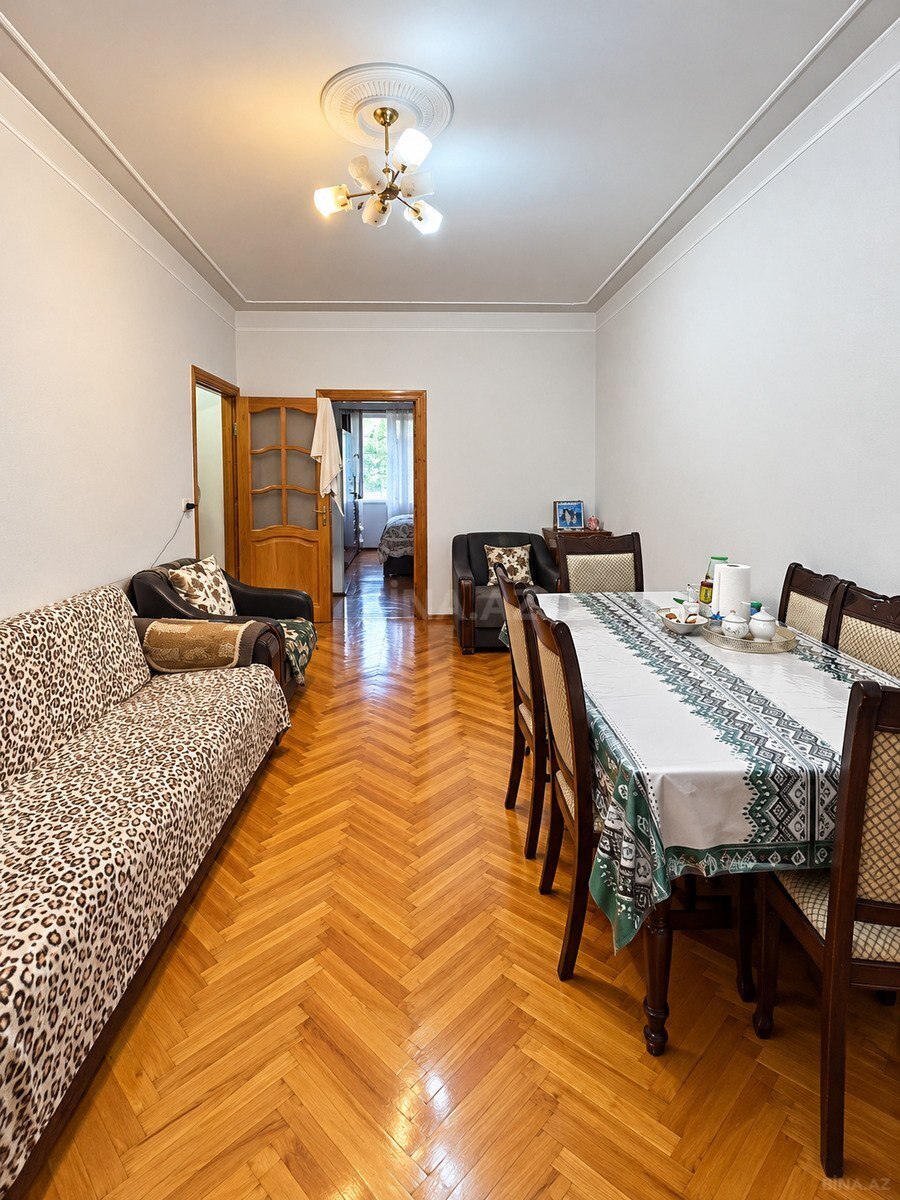 2 otaqlı mənzil satılır, 4-cü mikrorayon, Bakı
