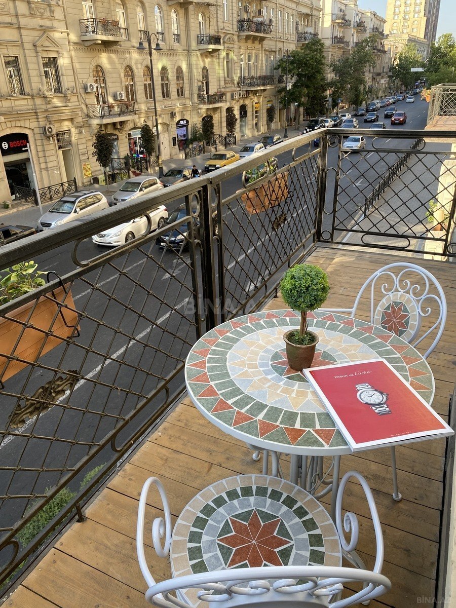 2-room apartment for rent, Baku