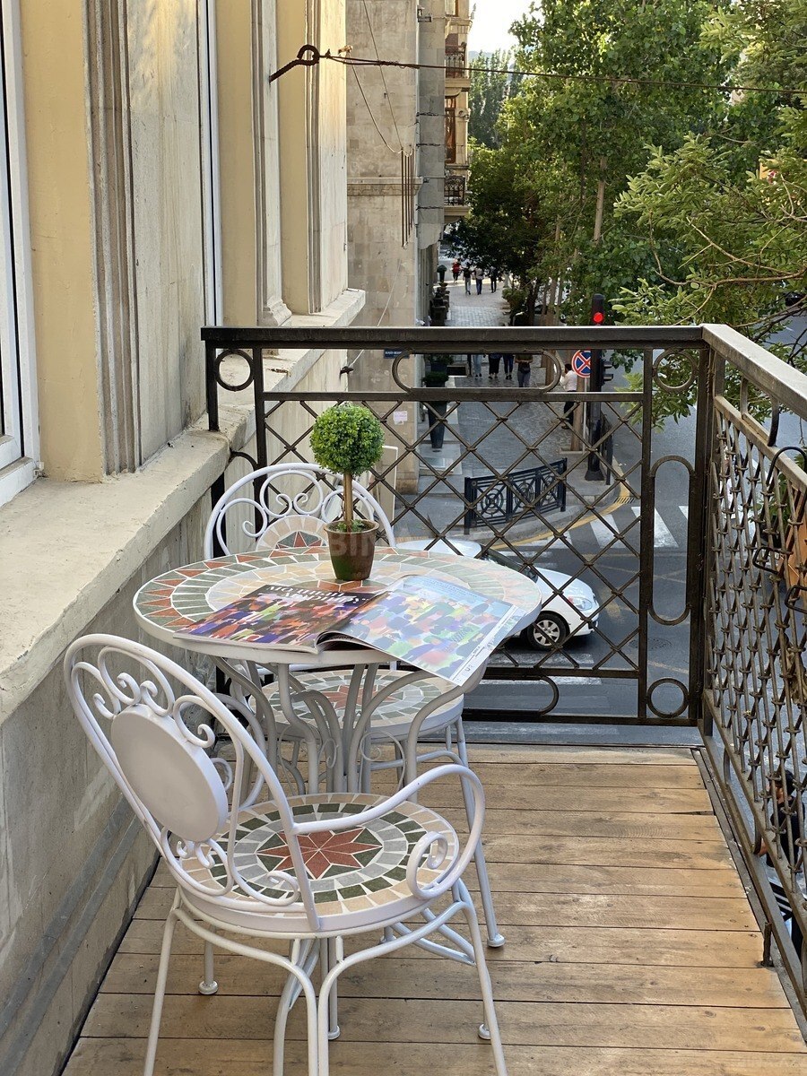 2-room apartment for rent, Baku