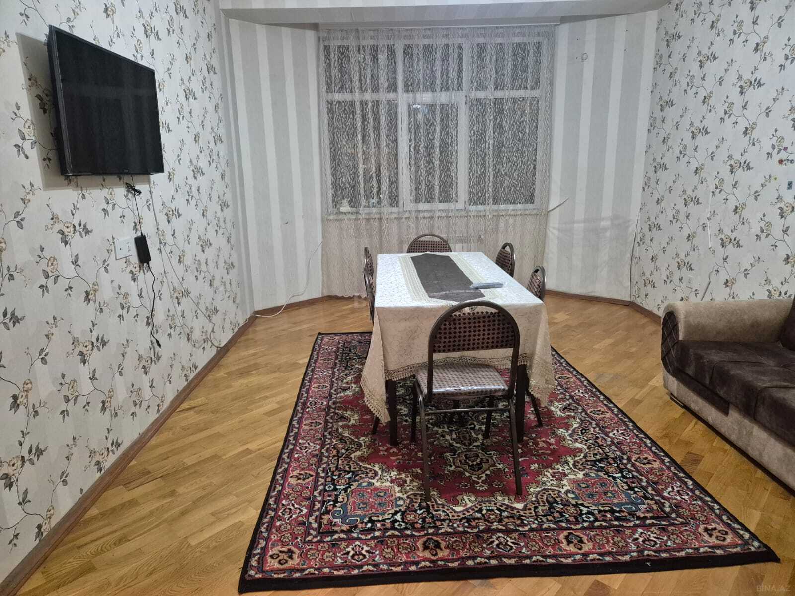 2-комн. квартира в аренду, Баку