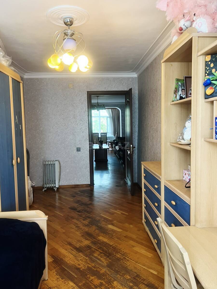 3 otaqlı mənzil satılır, Bakı