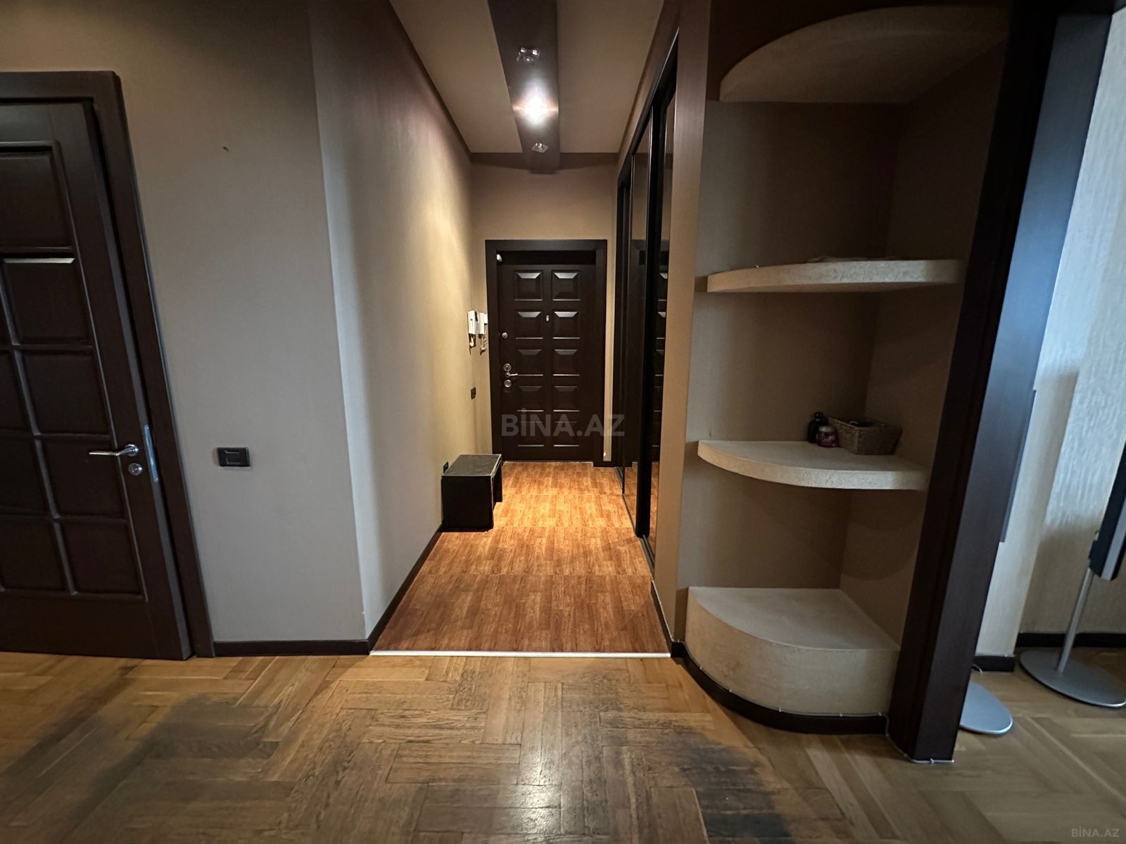 3 otaqlı mənzil kirayə verilir, 28 May, Bakı