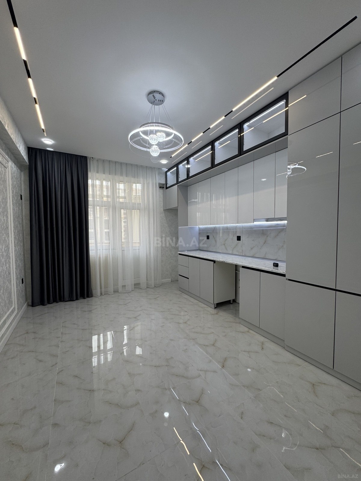 3 otaqlı mənzil satılır, Bakı