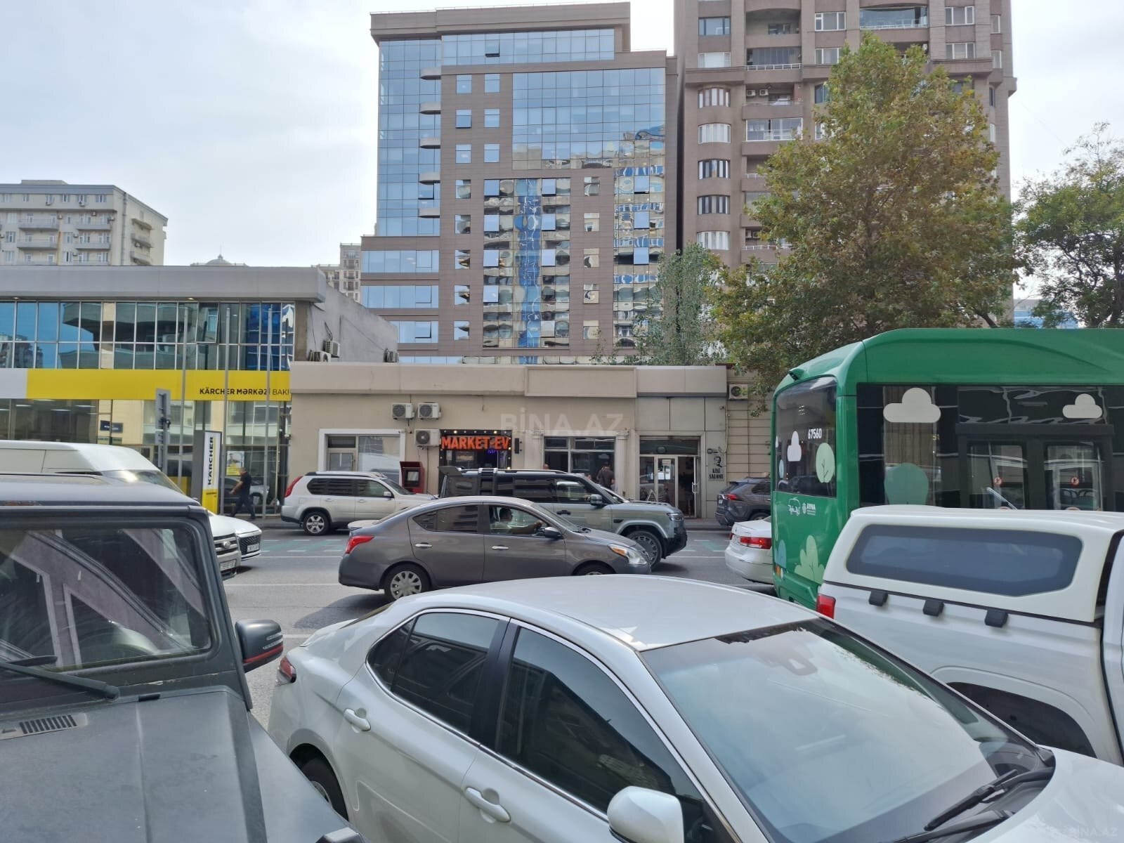 Obyekt satılır, 28 May, Bakı