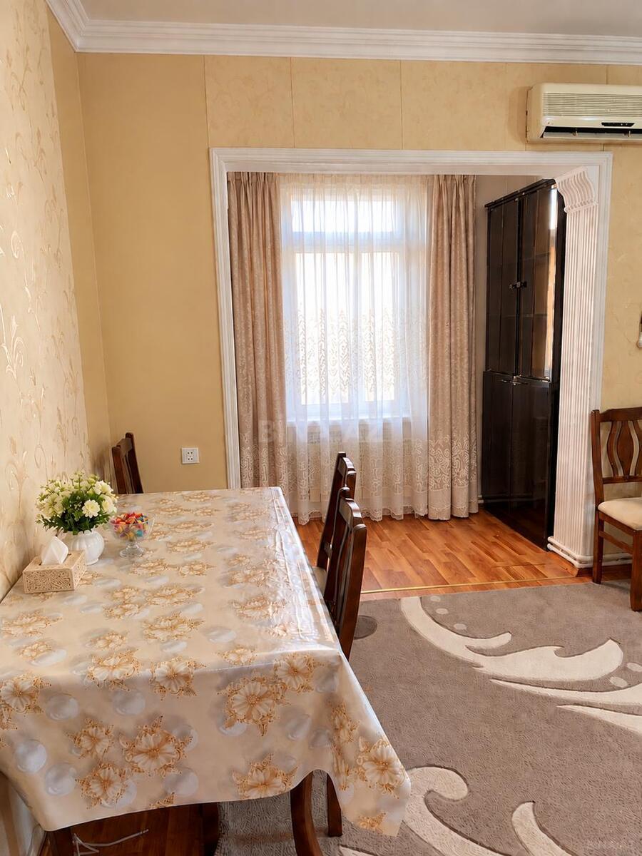2 otaqlı mənzil kirayə verilir, Bakı