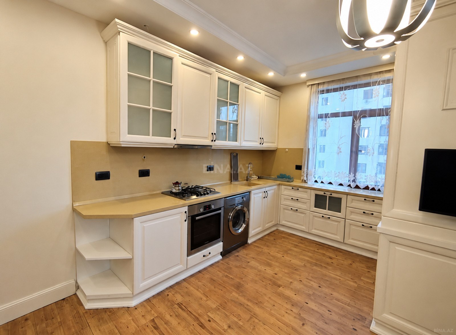 3-комн. квартира на продажу, Yasamal, Баку