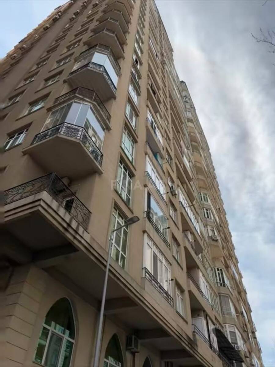 4-комн. квартира на продажу, Нариманов, Баку