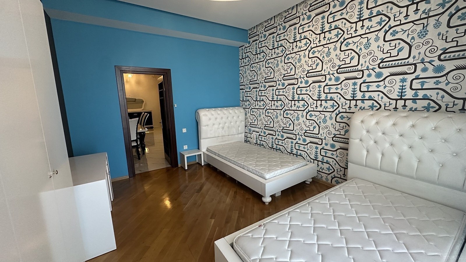 4 otaqlı mənzil kirayə verilir, 28 May, Bakı