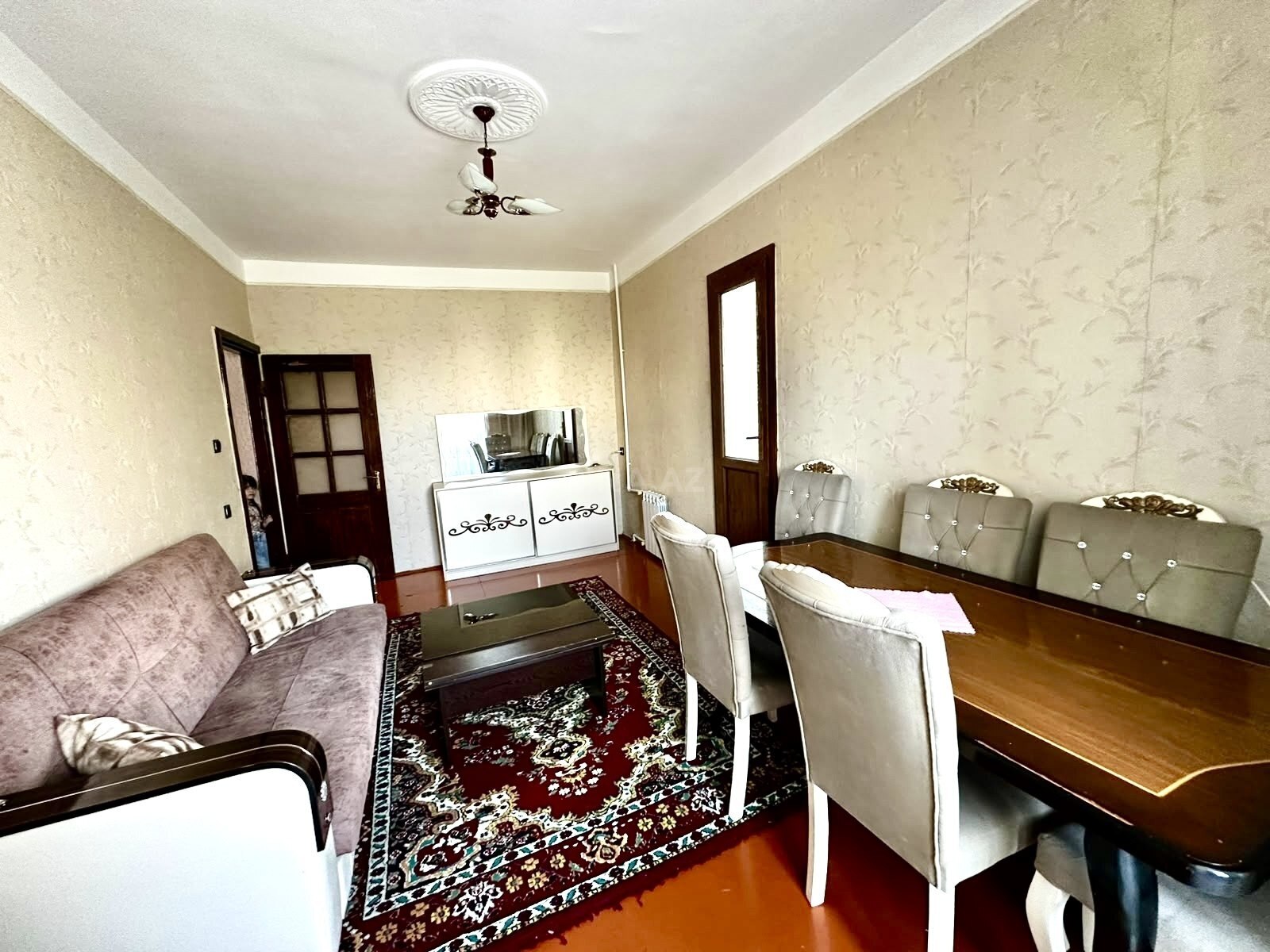 2 otaqlı mənzil kirayə verilir, Bakı