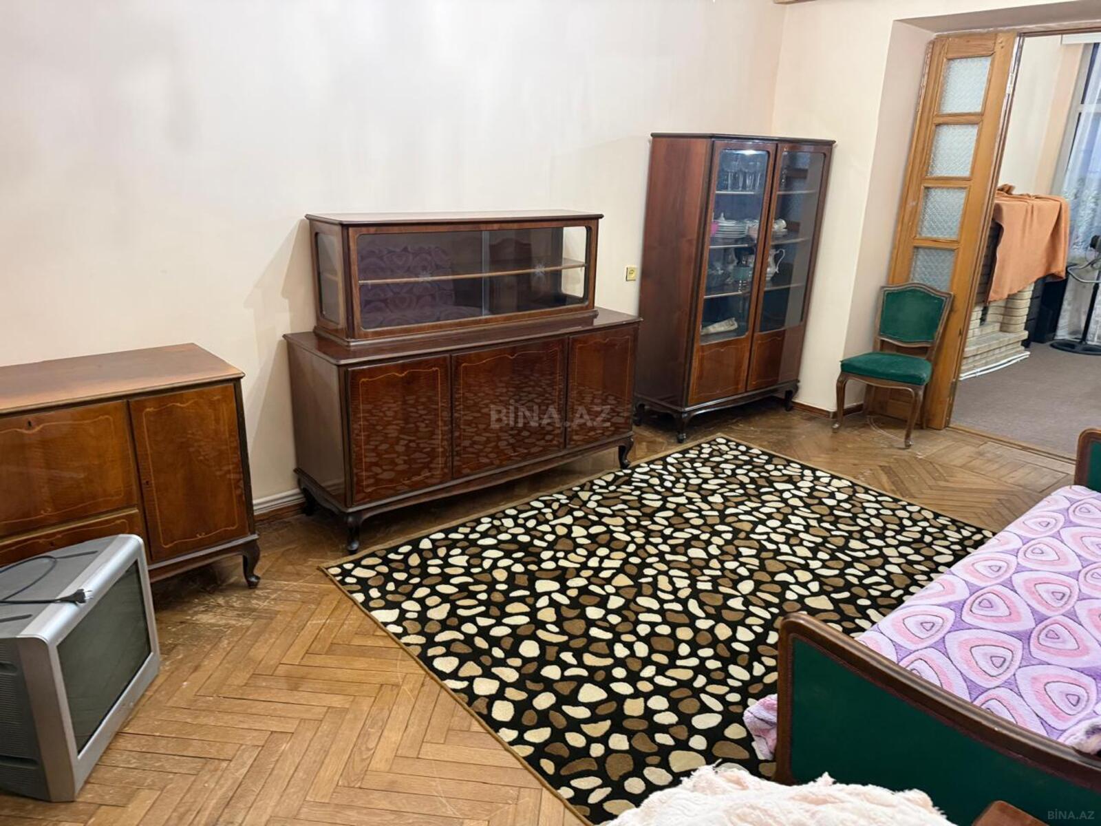 4 otaqlı mənzil kirayə verilir, Yasamal, Bakı
