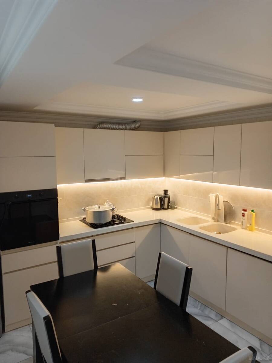 3 otaqlı mənzil satılır, Bakıxanov, Bakı