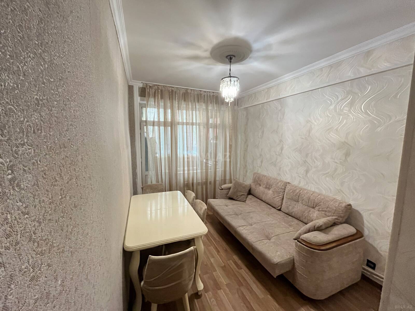2 otaqlı mənzil kirayə verilir, Xırdalan