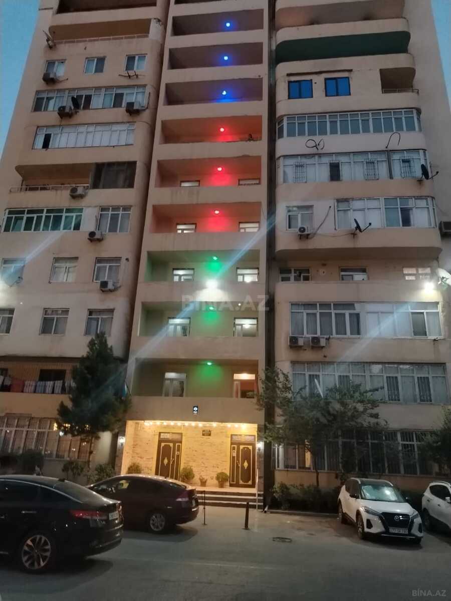 2 otaqlı, 100.0 m², İnşaatçılar