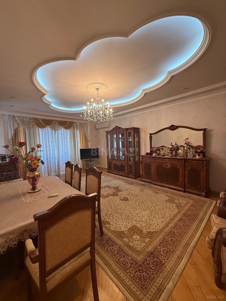 3 otaqlı mənzil satılır, 8-ci mikrorayon, Bakı