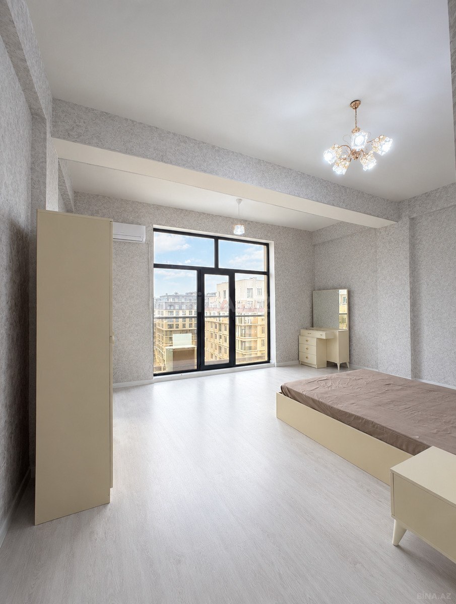 3-комн. квартира в аренду, 28 Мая, Баку