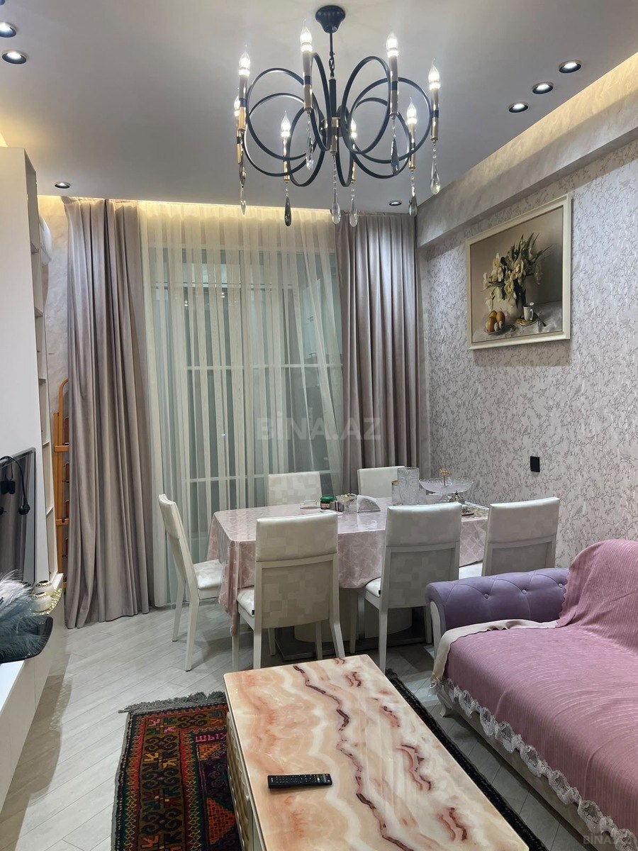 2 otaqlı mənzil satılır, 8-ci mikrorayon, Bakı