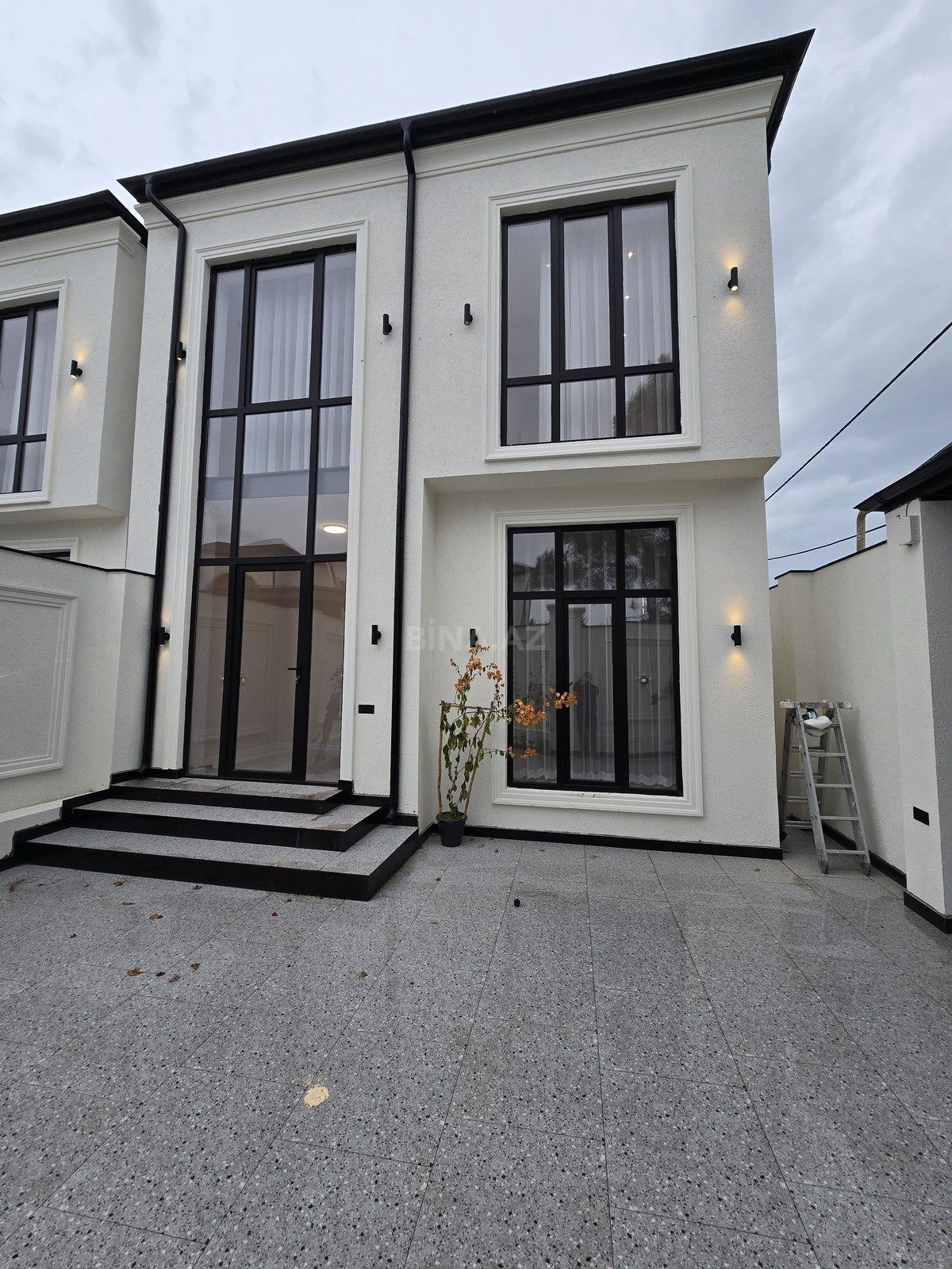 4 otaqlı həyət evi satılır, Şüvəlan, Bakı