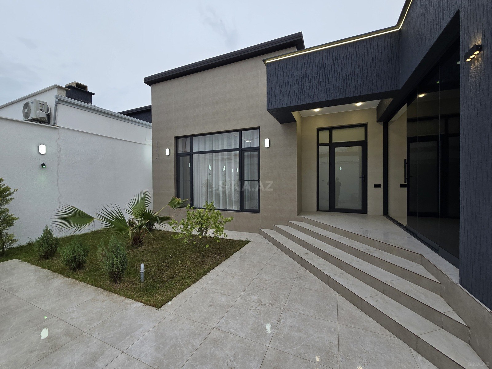 4 otaqlı həyət evi satılır, Mərdəkan, Bakı