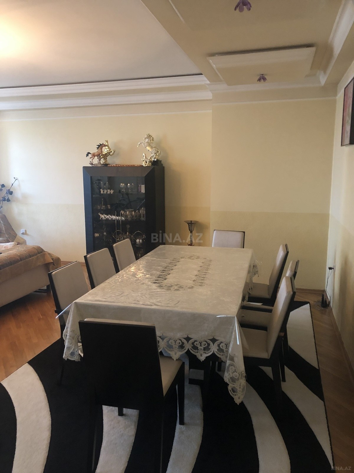 4-комн. квартира на продажу, Баку