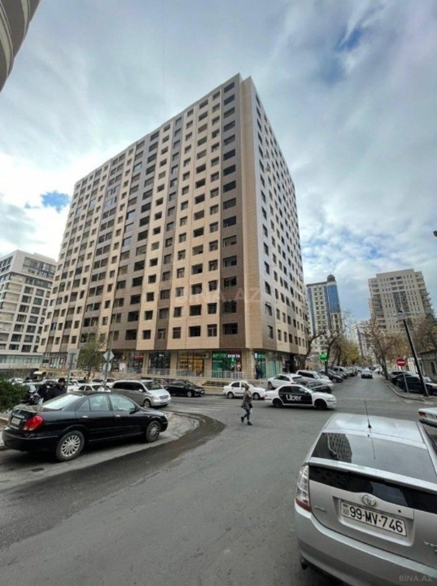 3-room apartment for sale, 28 May, Baku