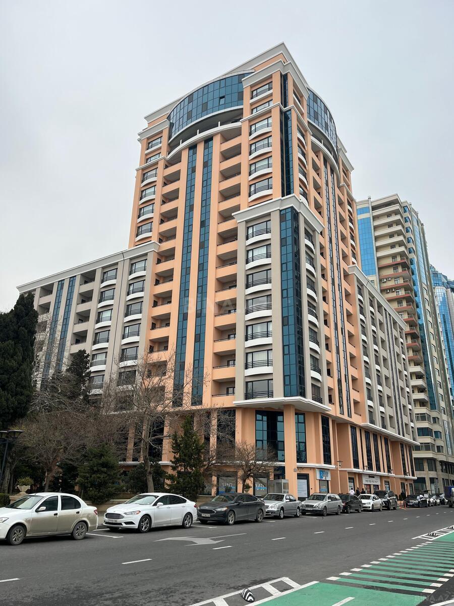 4-room apartment for sale, Nasimi, Baku