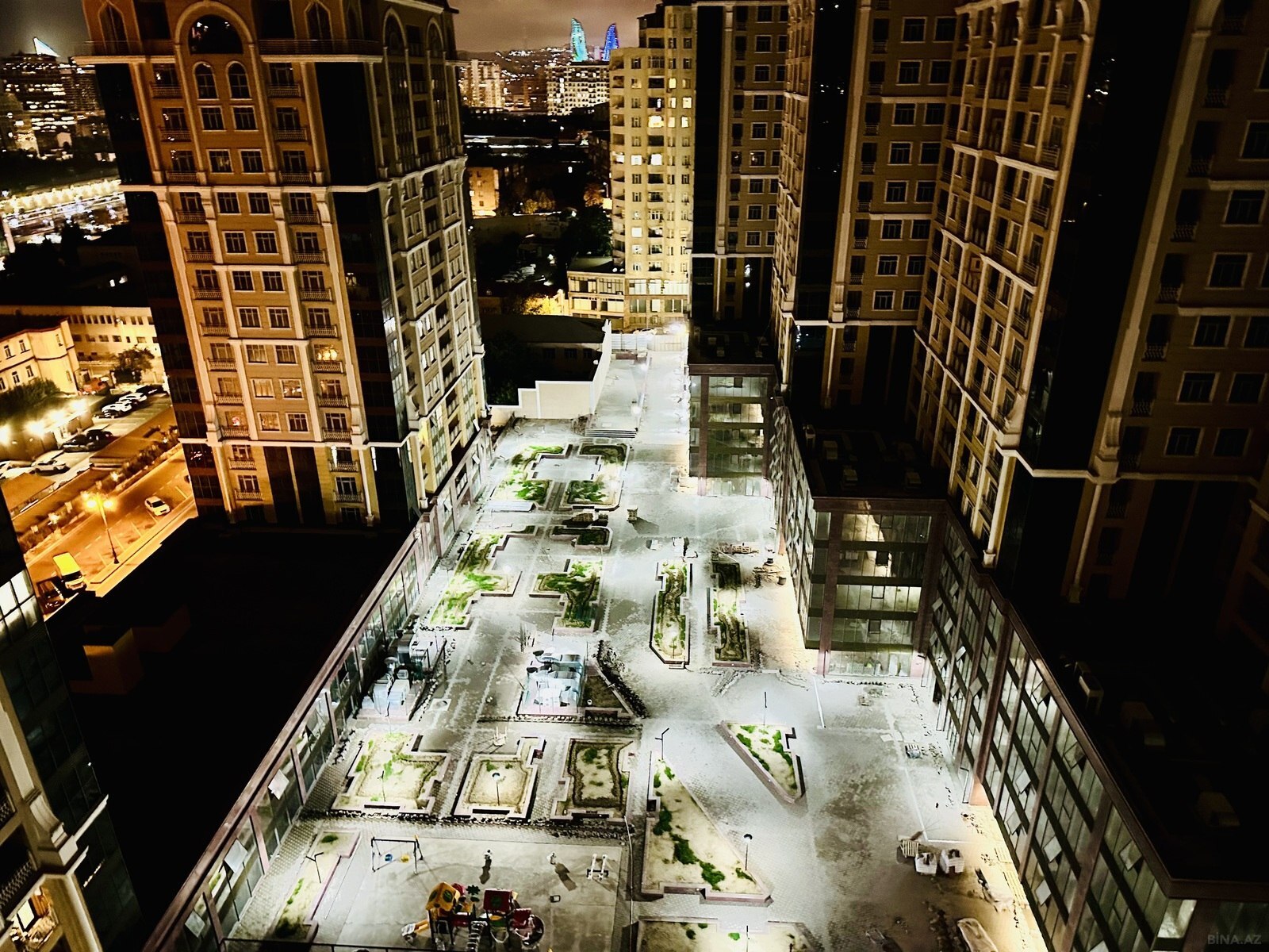 2-room apartment for sale, 28 May, Baku