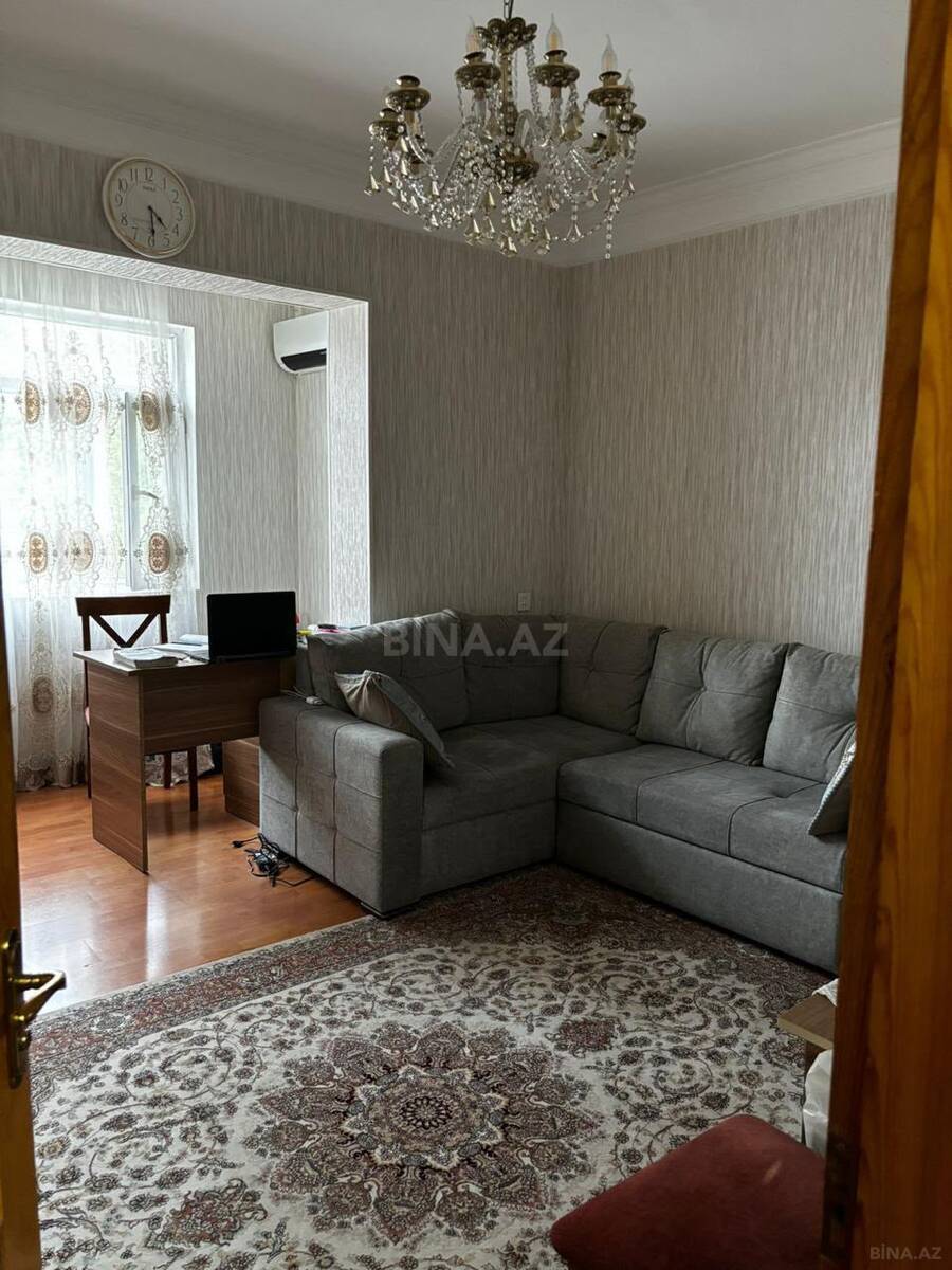 2 otaqlı mənzil kirayə verilir, 8-ci mikrorayon, Bakı