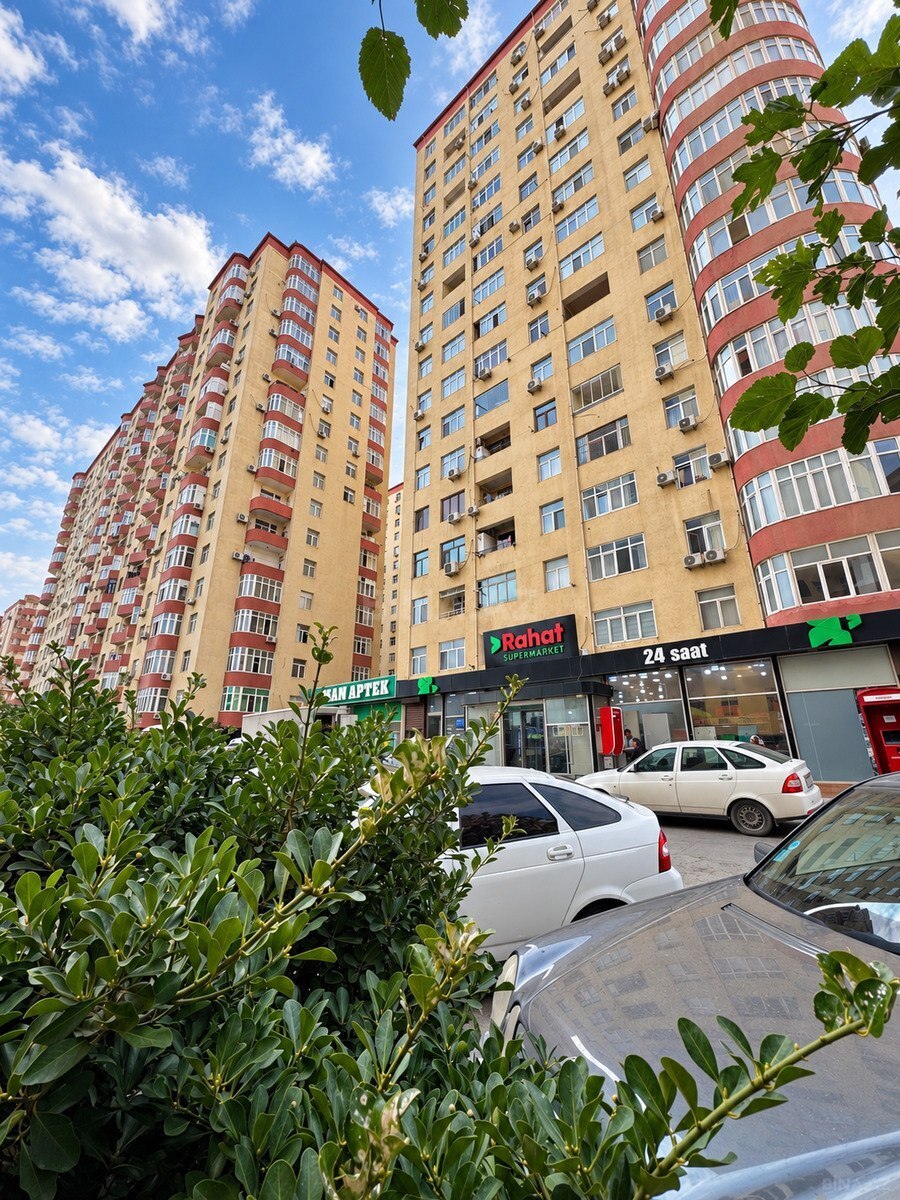 2 otaqlı, 65.0 m², İnşaatçılar
