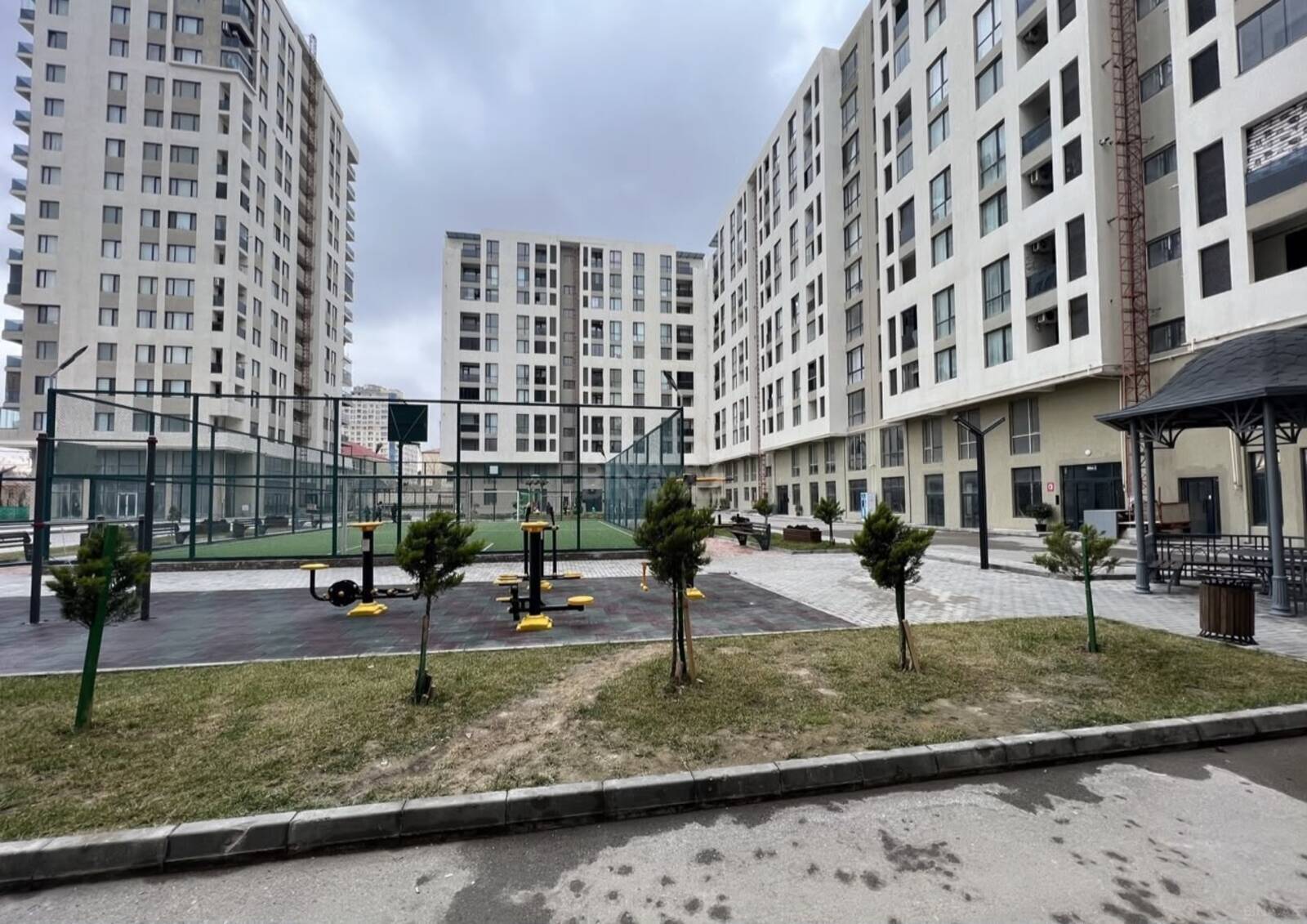 3 otaqlı mənzil satılır, Binəqədi, Bakı